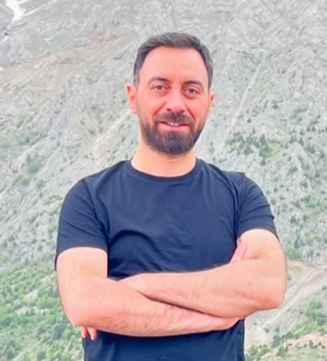 Hakkı Aslan